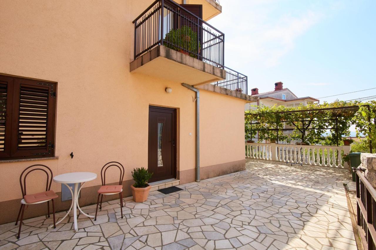 Apartments And Rooms With Parking Space Crikvenica - 19125 Buitenkant foto